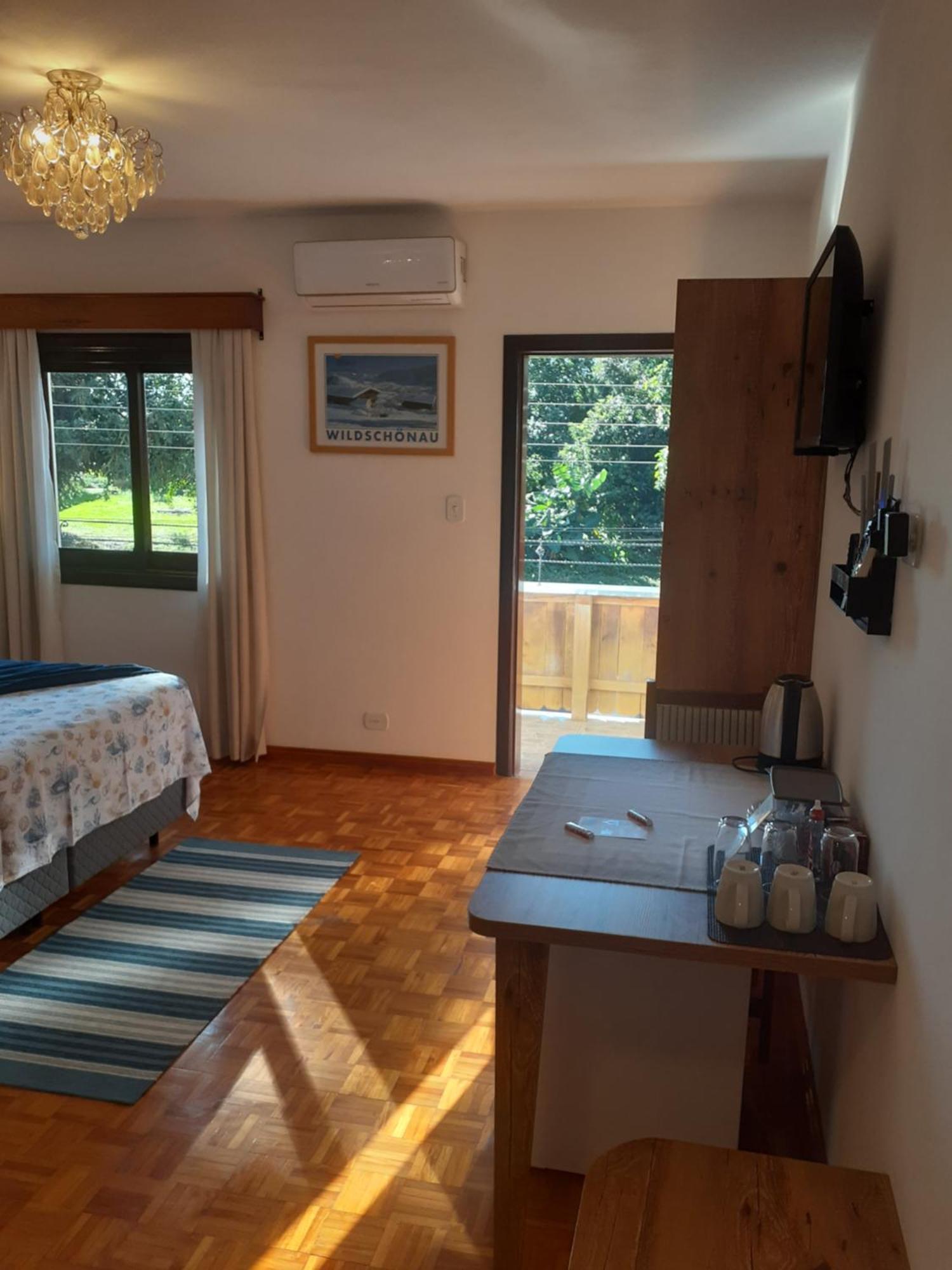 Hospedaria Dos Campanarios Treze Tílias Buitenkant foto